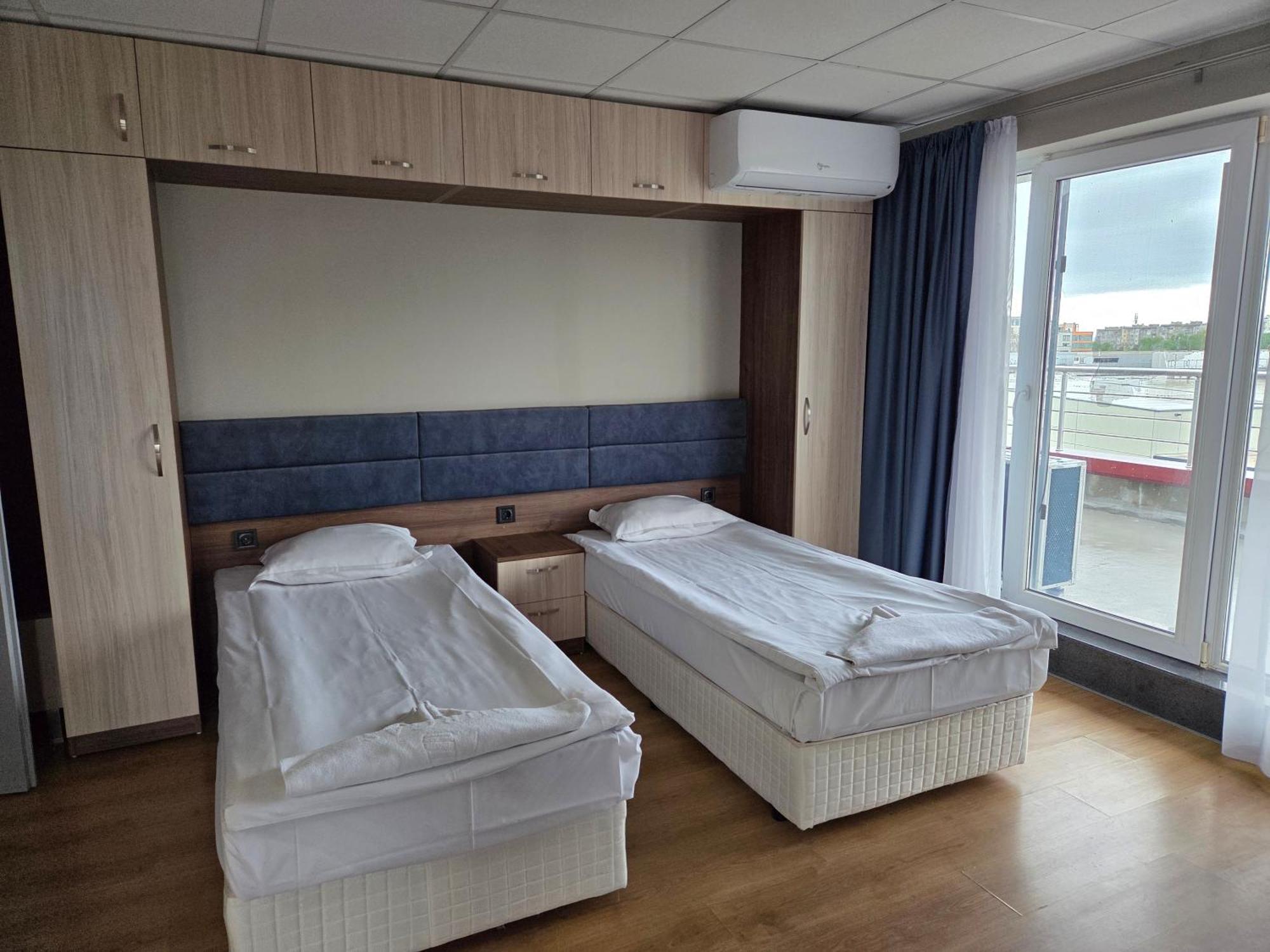 Hotel City 布尔加斯 外观 照片